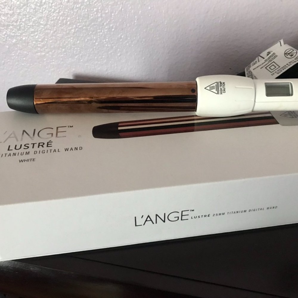 L’Ange Lustré Curling Titanium Wand | 25 MM = 1IN